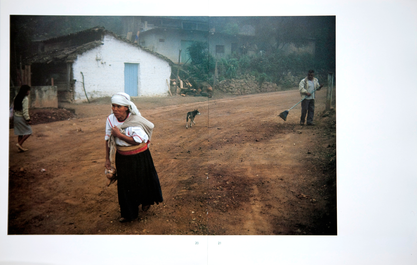 Sisters of the South. Global story on Women for UNFPA. USA : TEAR SHEETS : Viviane Moos |  Documentary Photographer